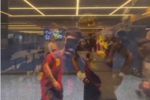 286149