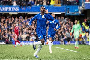 390083