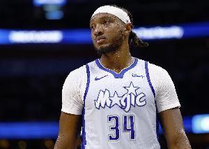 223695