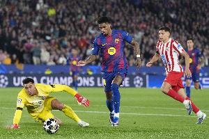 875895